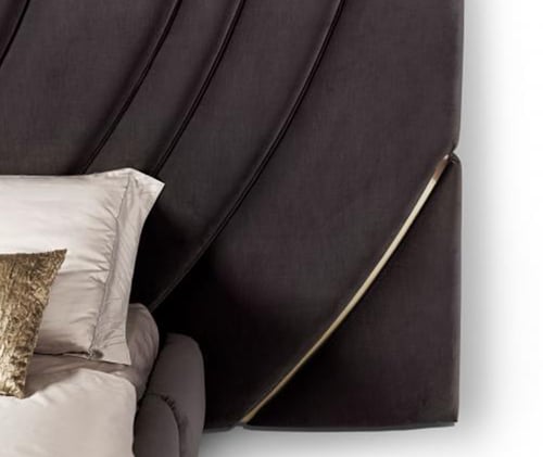 Metallic Details Bed