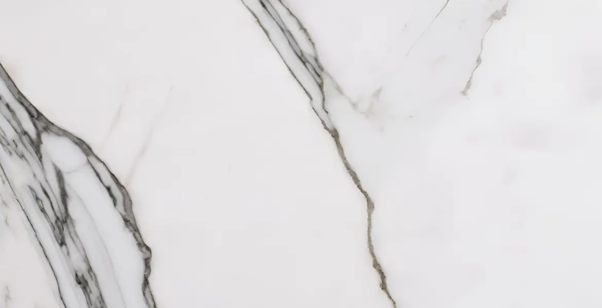 Elegant Carrara Marble Slab with Soft Grey Veins – Perfect for Luxury Interiors and Countertops