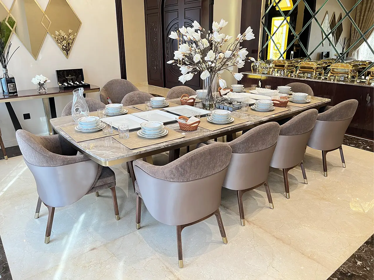 BOLD's Luxurious Dining Table Design in Dubai