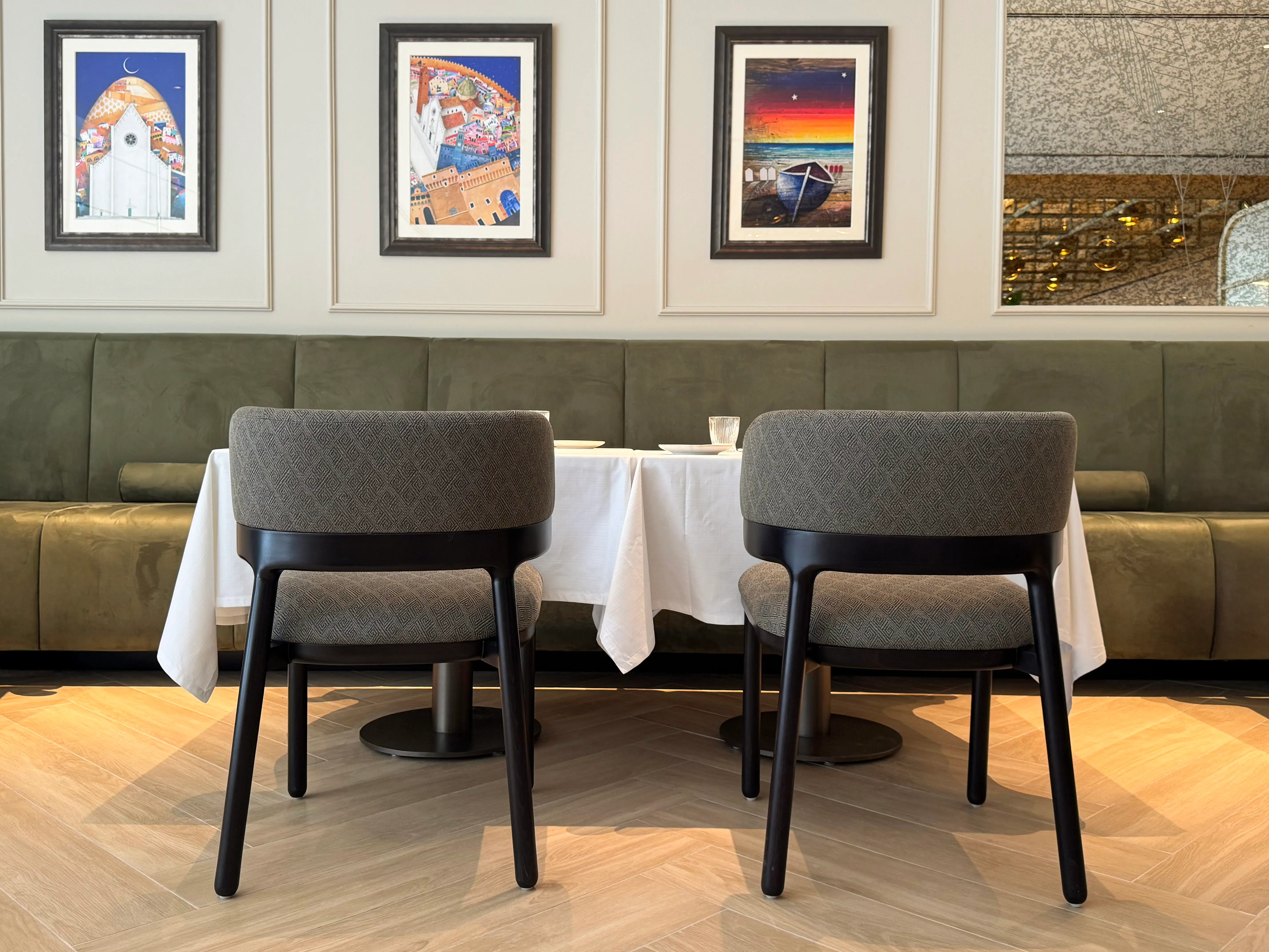 Modern Restaurant Furniture Design In Kempinski Hotel