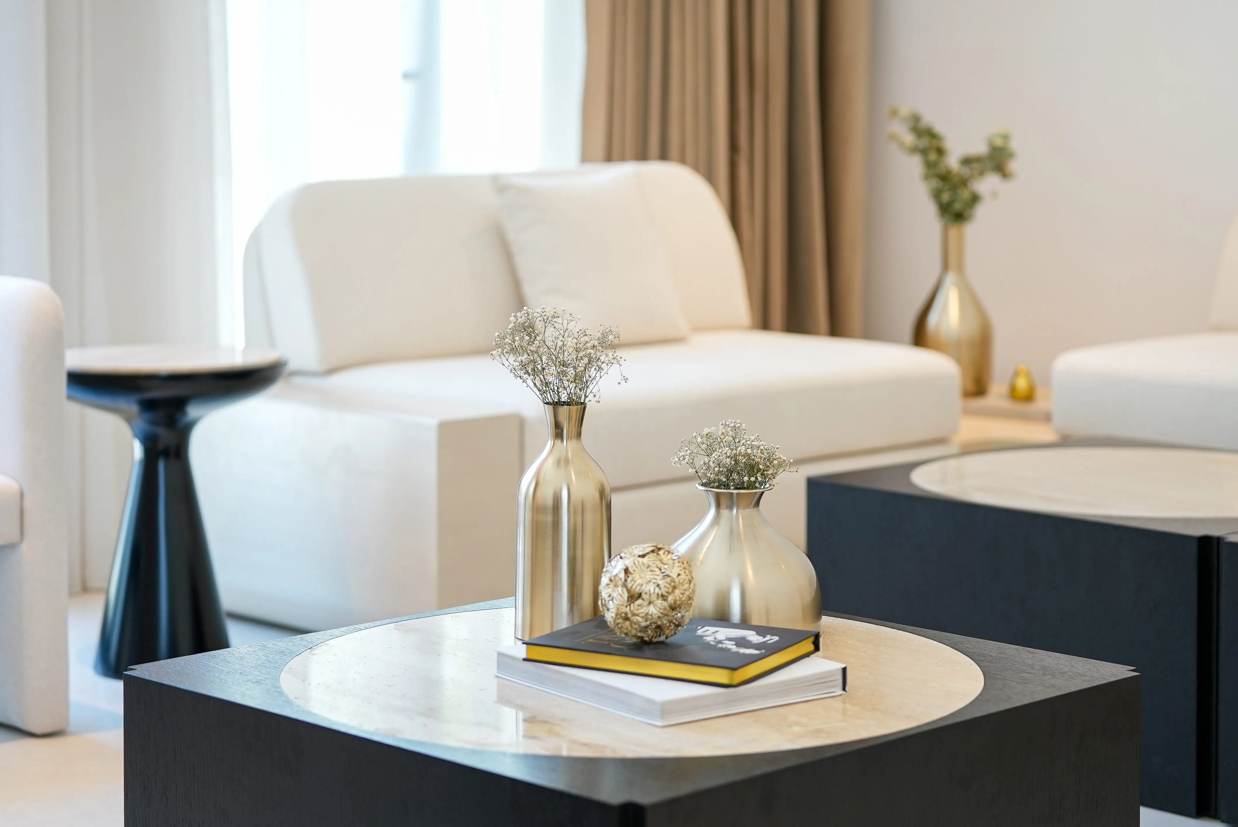 Luxury Dubai Villa Furnishings From Vision to Reality