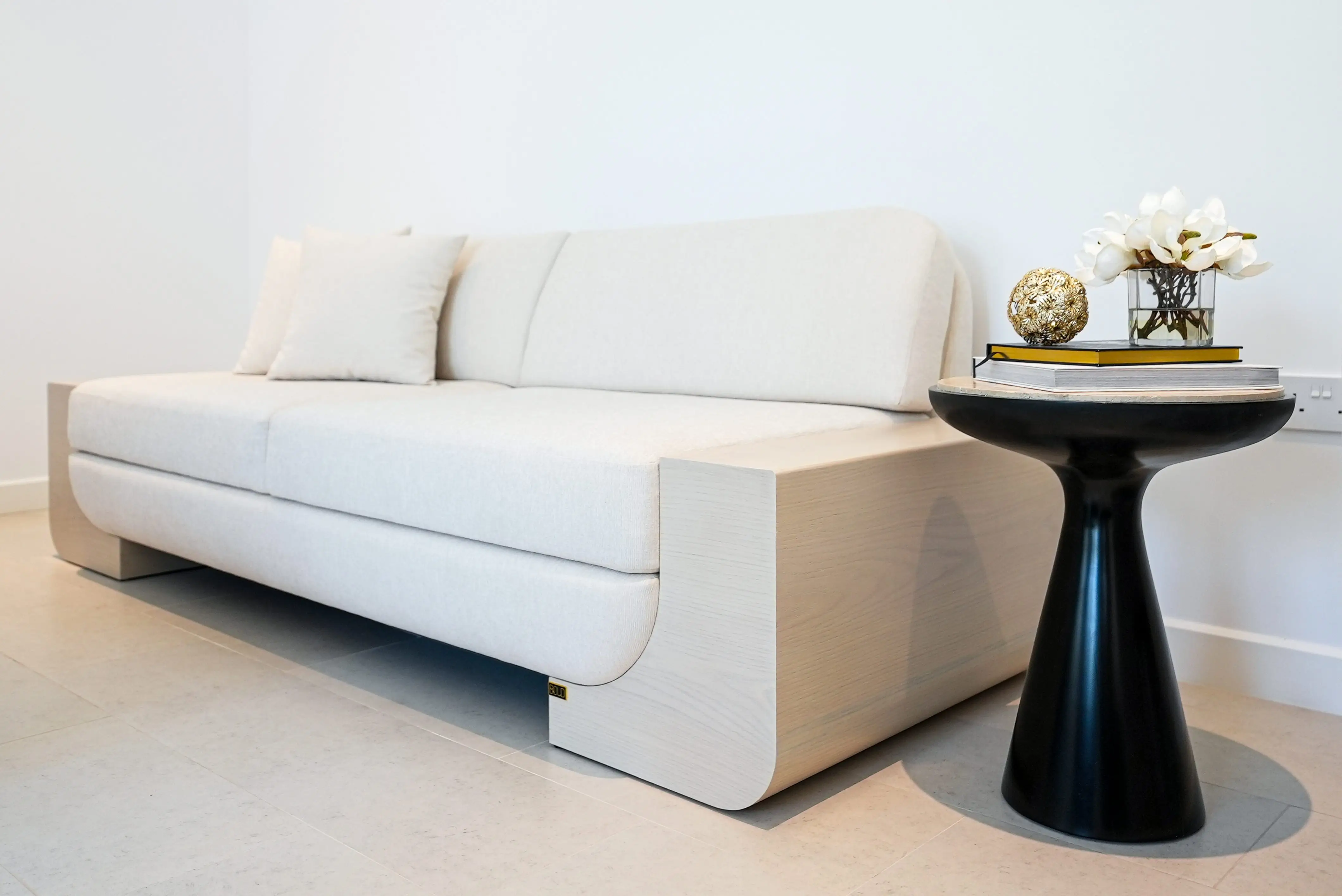 Luxury Dubai Villa Furnishings From Vision to Reality