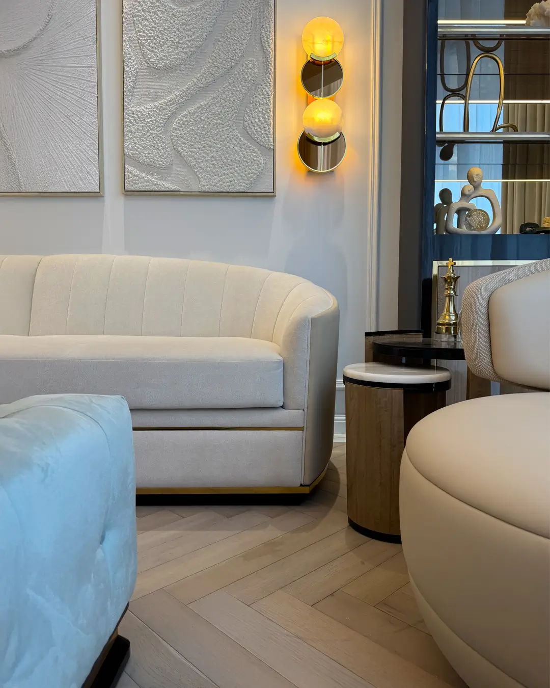 Contemporary Furniture Design For Burj Khalifa Apartment